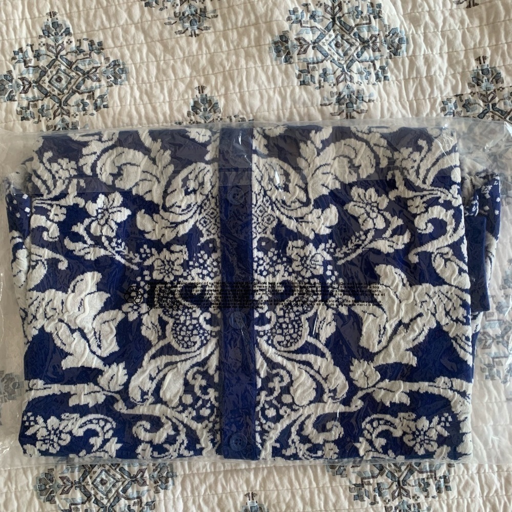 ALICE + OLIVIA Bradford Jacquard Grandpa Cardigan - Picture 9 of 9